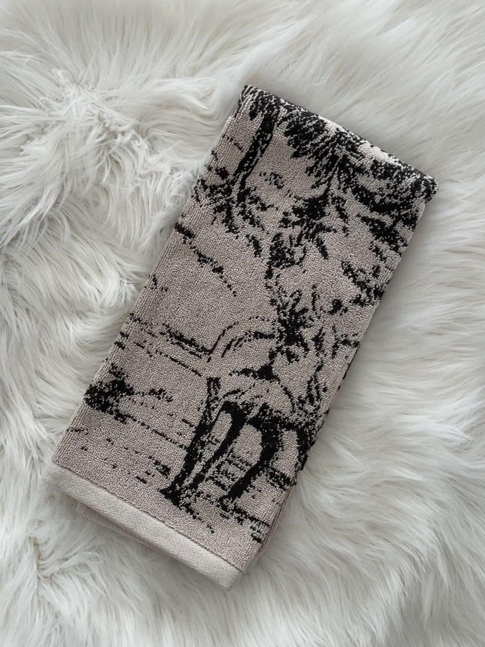 NWT Pottery Barn Rustic Forest Hand Towel Cabin Stag Cottage Woodland Deer Stag